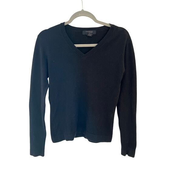 Express Sweaters - ❤️ 3/$25 Express Stretch V-Neck Sweater size M